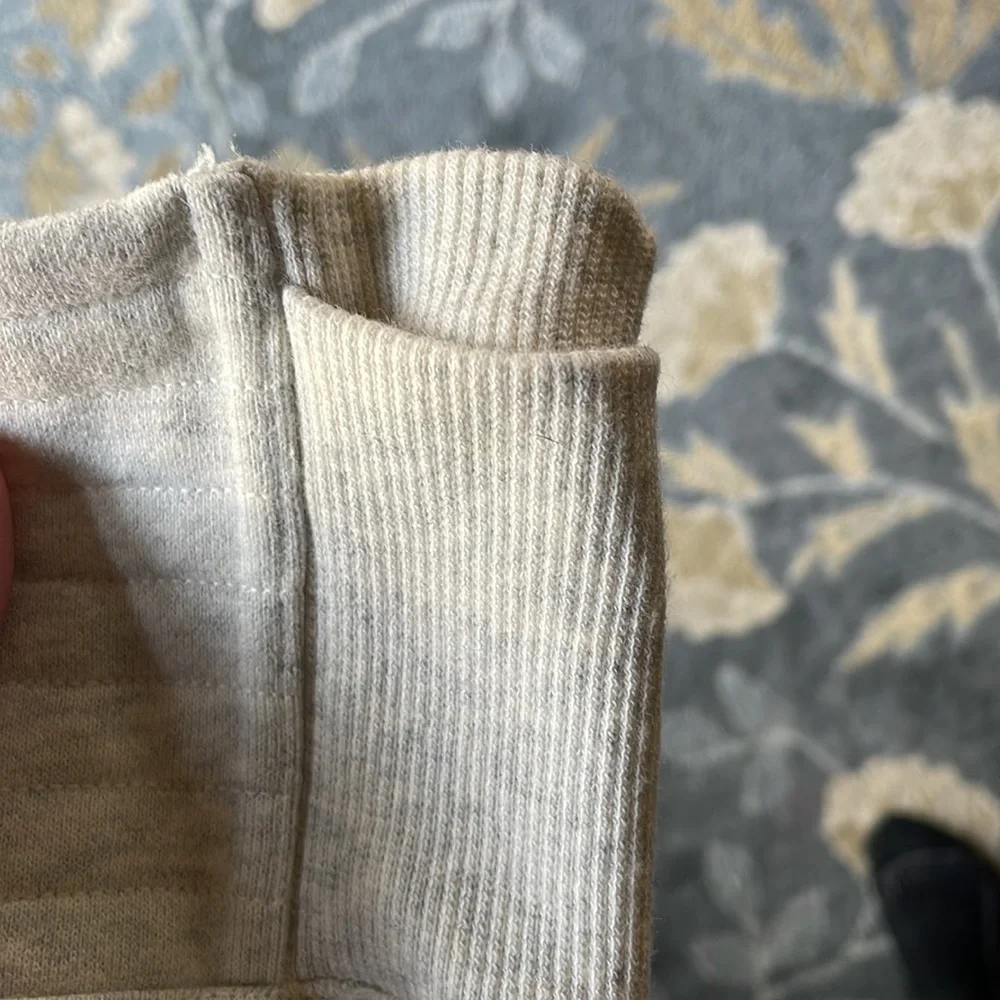 Lululemon Radiant Jacket Cream Size 8 - Picture 9 of 9